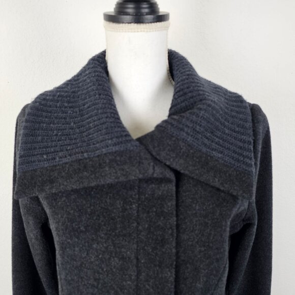 Cole Haan Womens Jacket Knit Full Zip Pockets Wool Cashmere Sz 8. No Belt - Picture 2 of 16